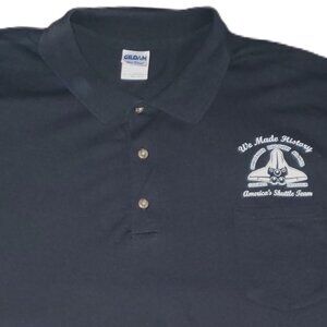 Gildan Commemorative Shuttle Team Polo Style Short Sleeve Shirt / Size 2XL